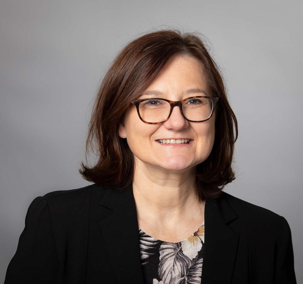Béatrice Gravier, Direttrice Equiphotel