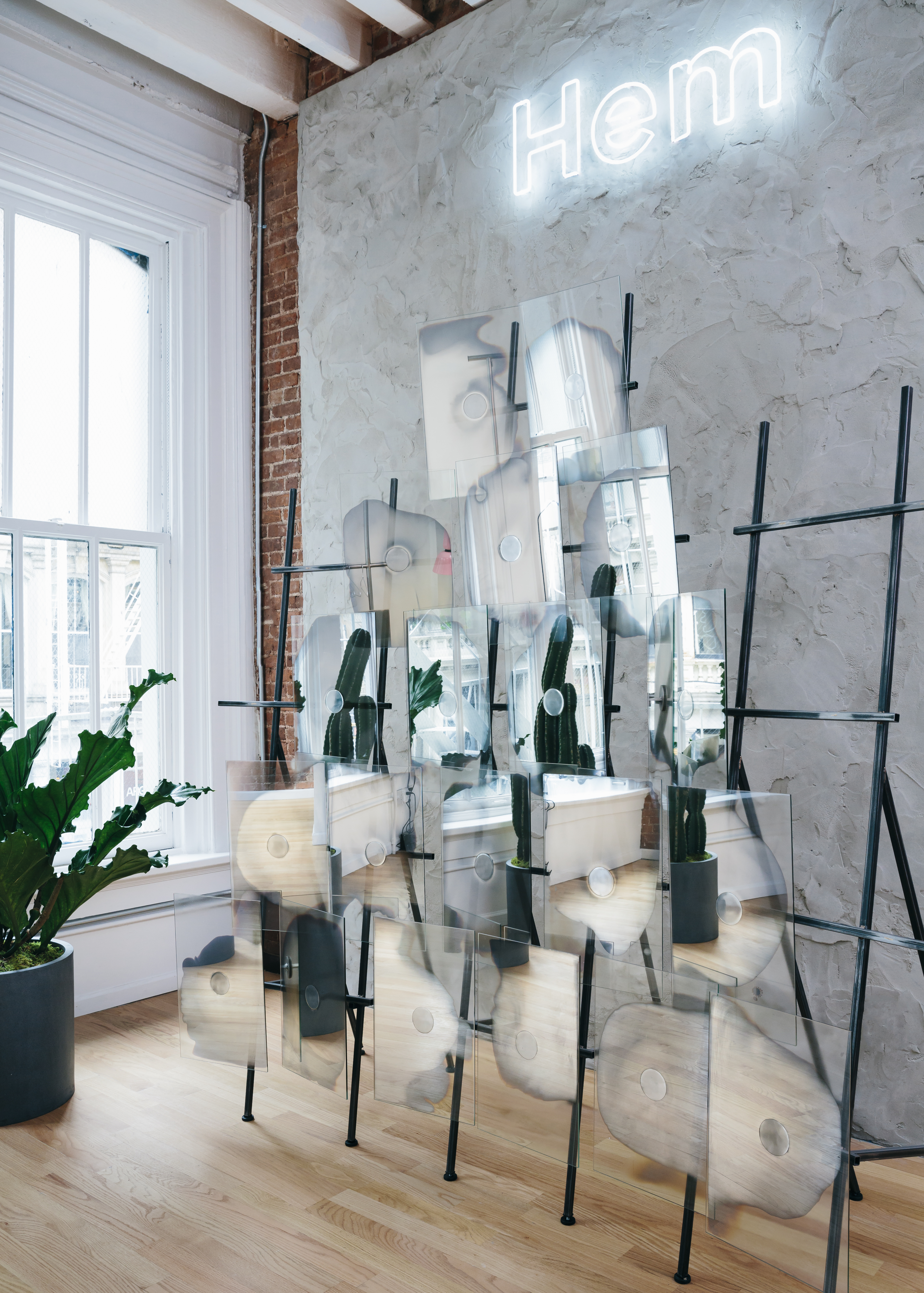 The Phalanx by Chen & Kai
