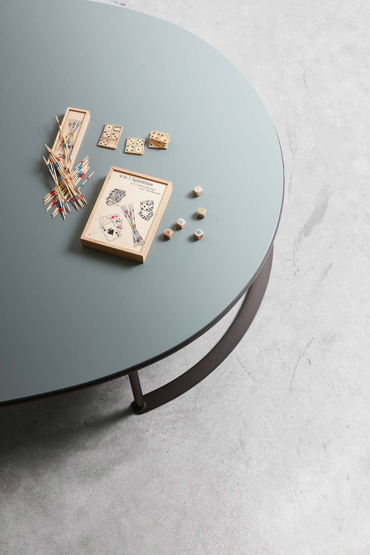 Ortis by Lema, Design Gabriele and Oscar Buratti