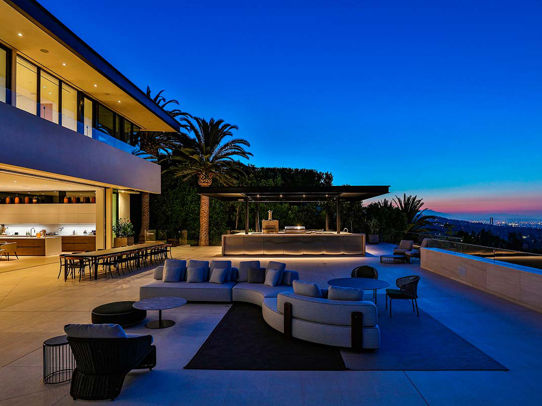 Design in trasparenza. Minotti a Bel Air
