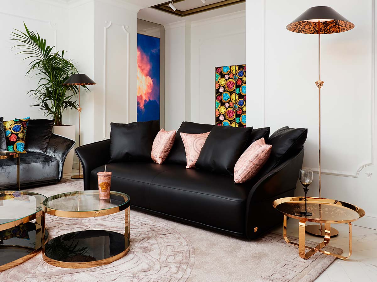 Il lifestyle 2021 di Versace Home