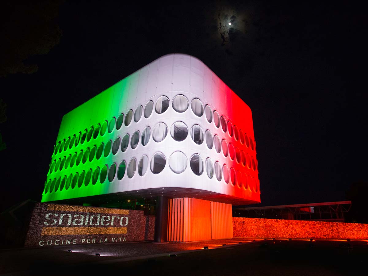 Snaidero riapre con il tricolore