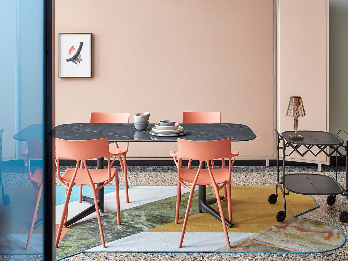 Kartell scommette sul futuro