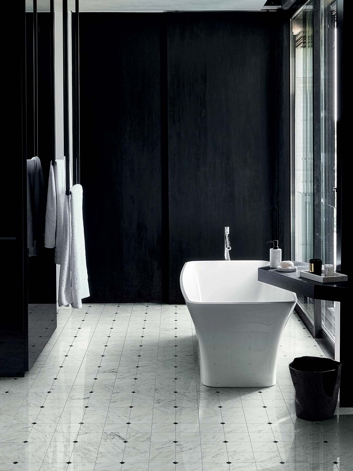 Bisazza, Marmo Collection, Fiesole Bianco. Photo © Greg Cox Bureaux Agency