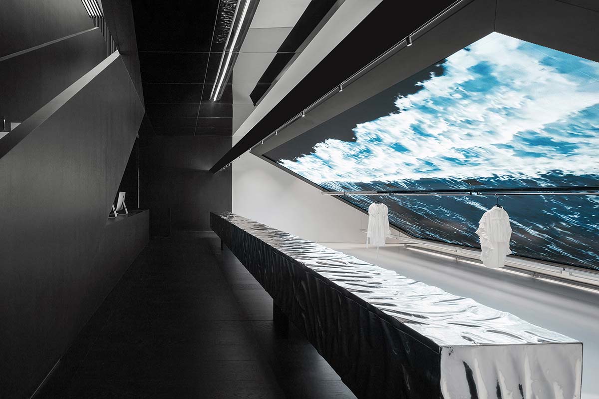 (SO)What showroom, Chengdu
