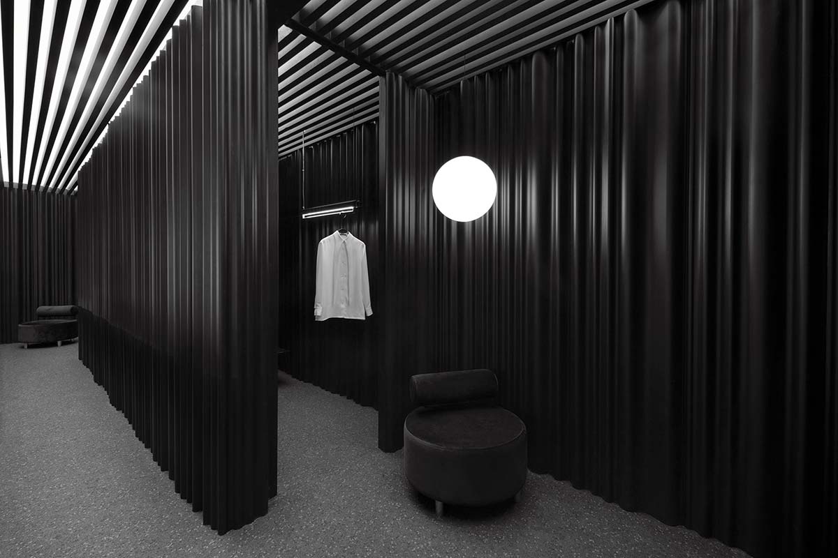 (SO)What showroom, Chengdu