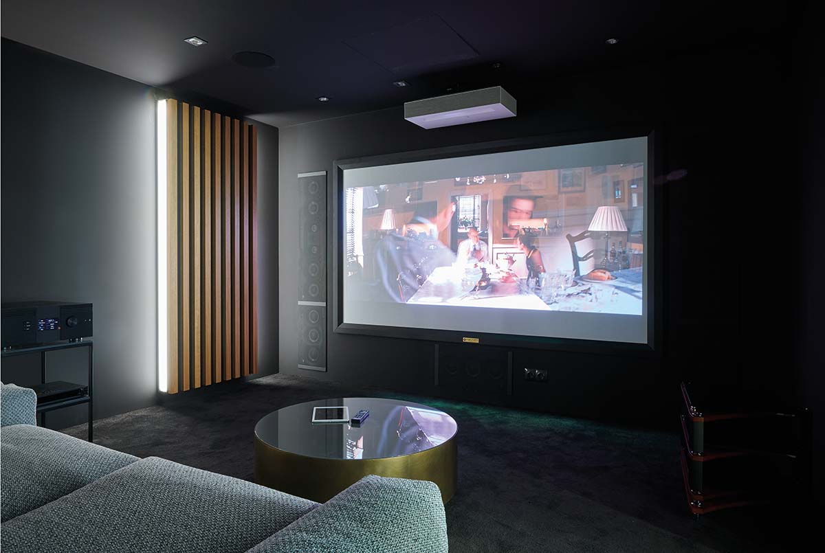 Focal Powered by Naim, Cannes