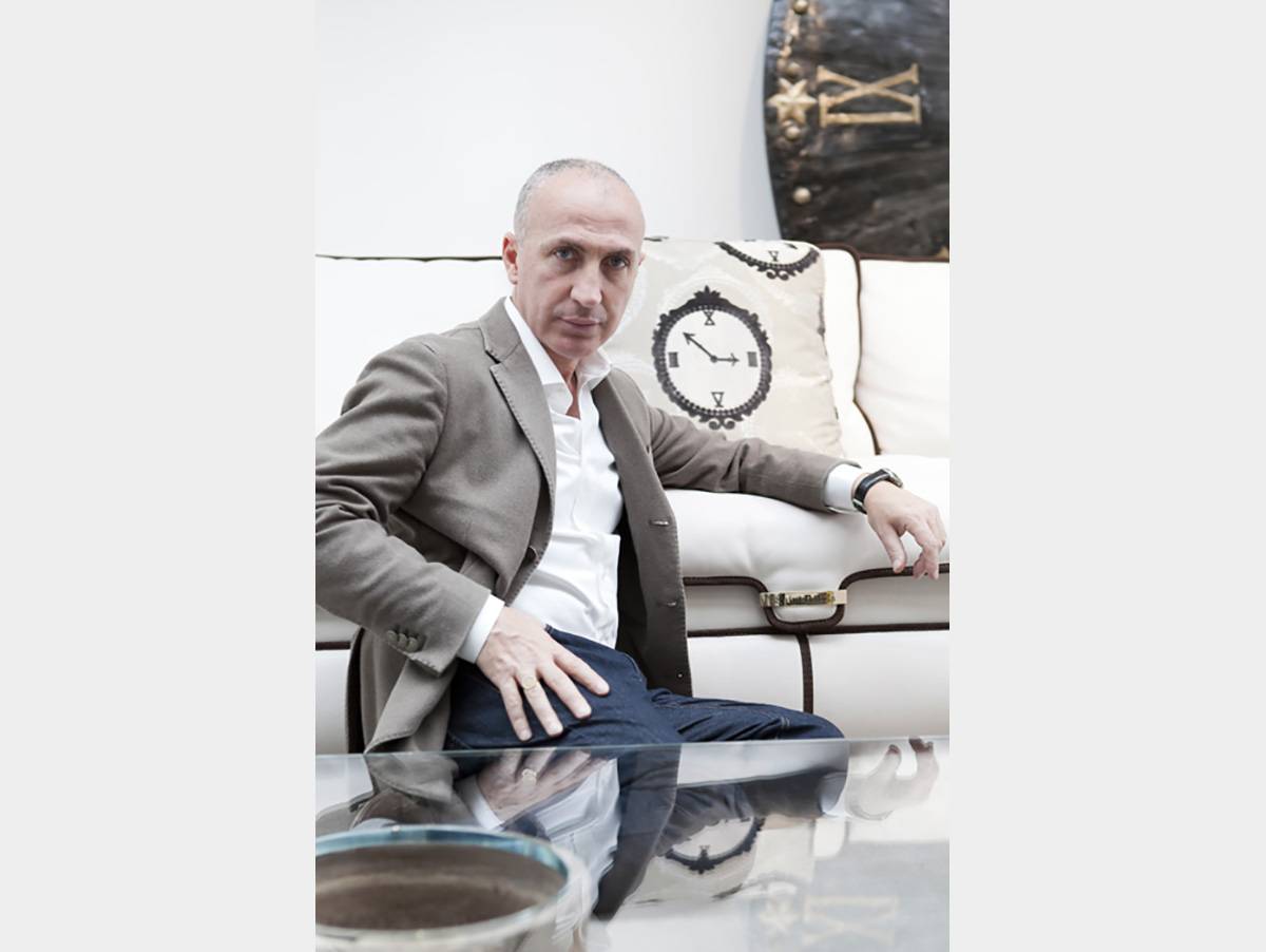 Il gusto di vestire le case. Intervista a Samuele Mazza