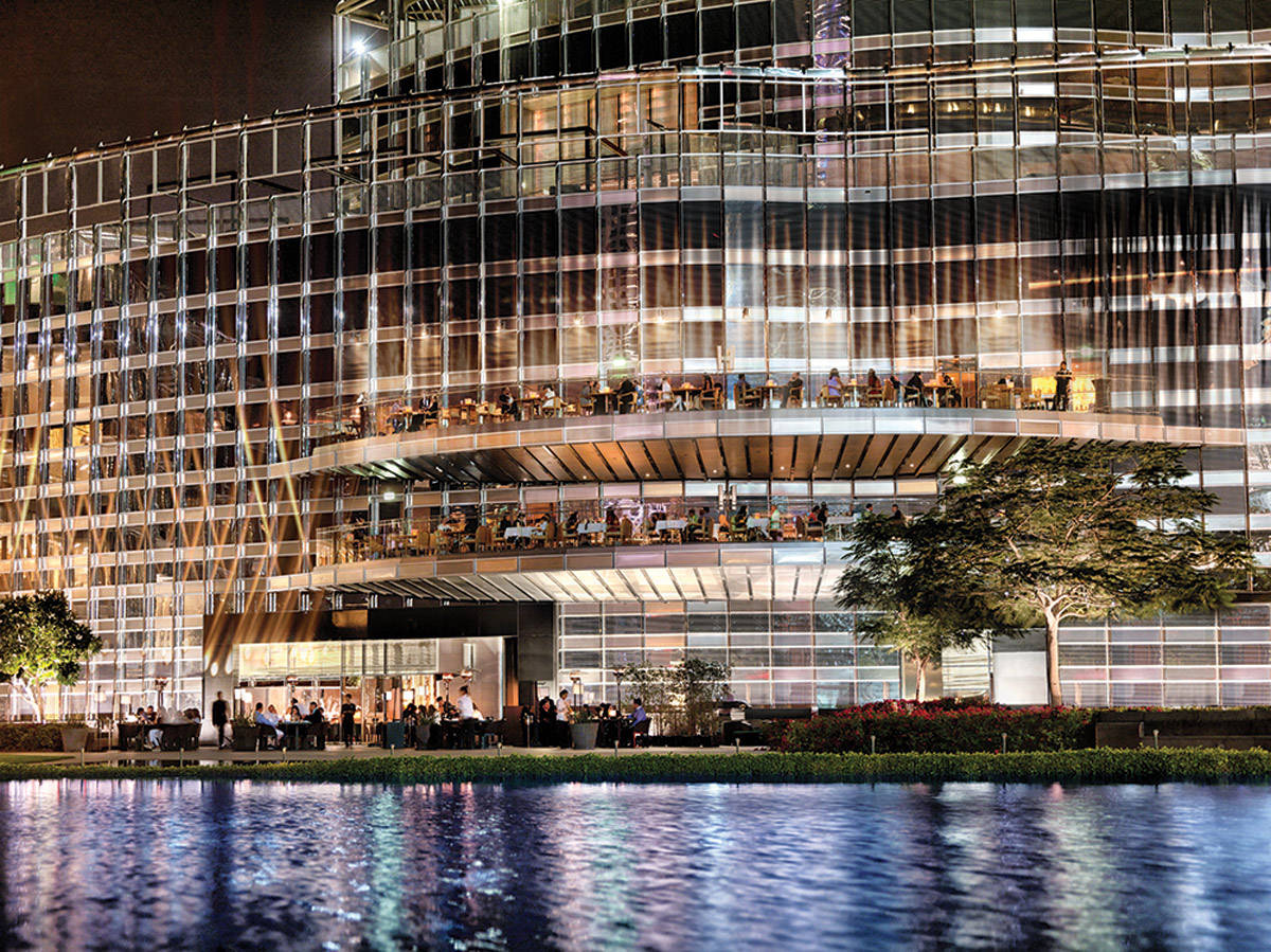 Inaugurate tre terrazze all'Armani Hotel Dubai