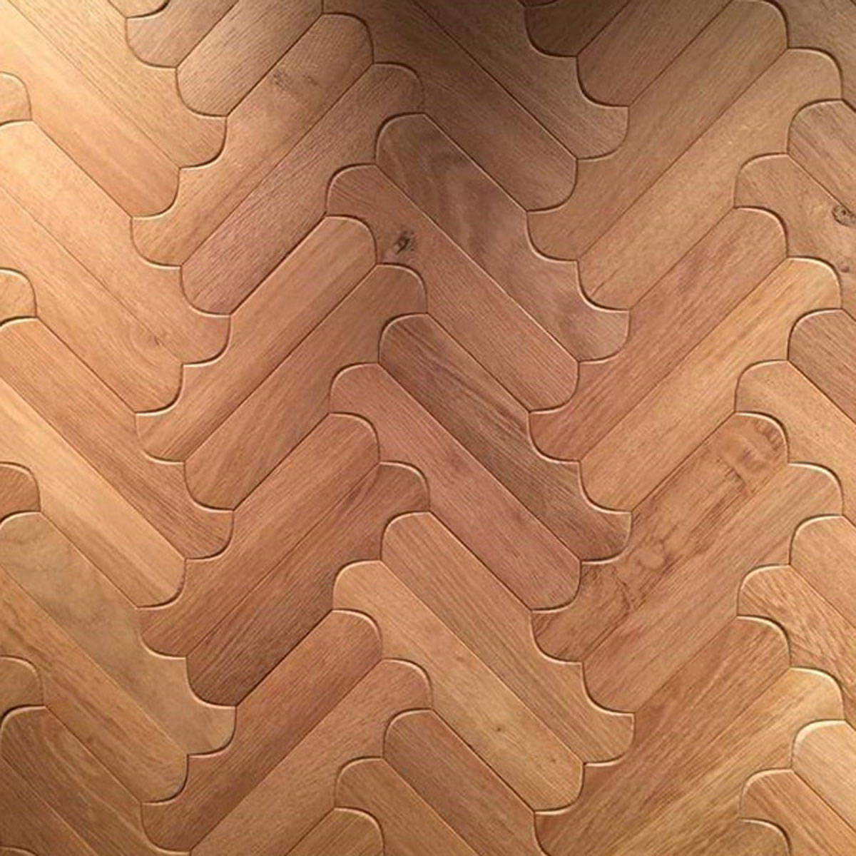 Listone Giordano e Urquiola. La vocazione decorativa del parquet