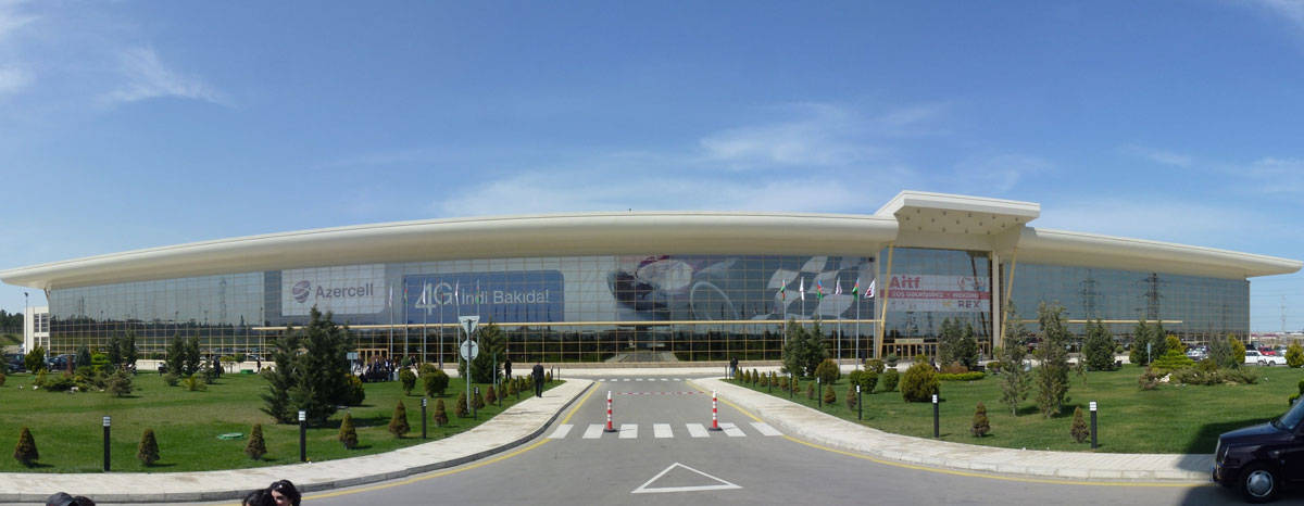 Baku si apre all’internazionalità