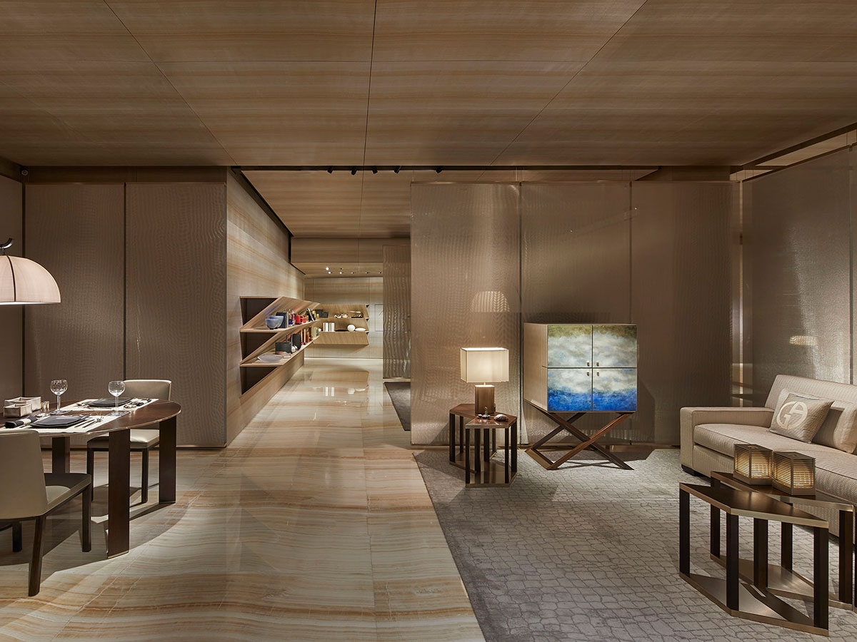 Un super Armani a Londra