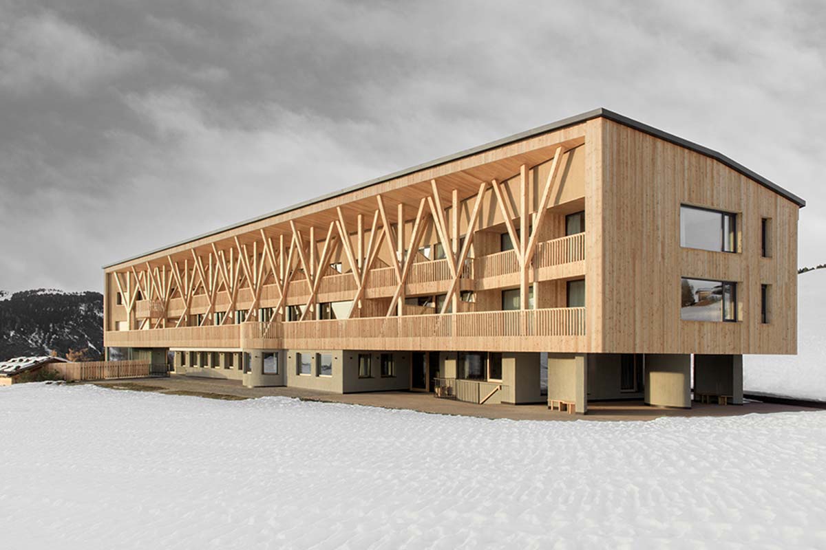 Icaro Hotel: una baita contemporanea