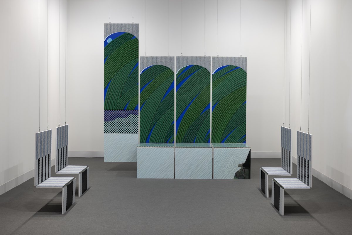 “8 Chairs (Adolescent Fabrications)”, Yong Xiang Li – courtesy of Antenna Space