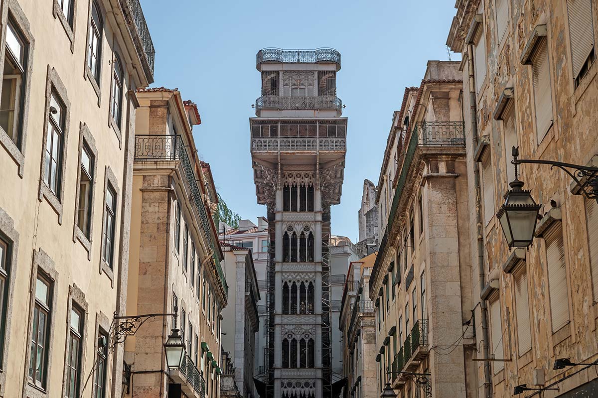 Bairro Alto, Lisbon - Photo © Zyankarlo