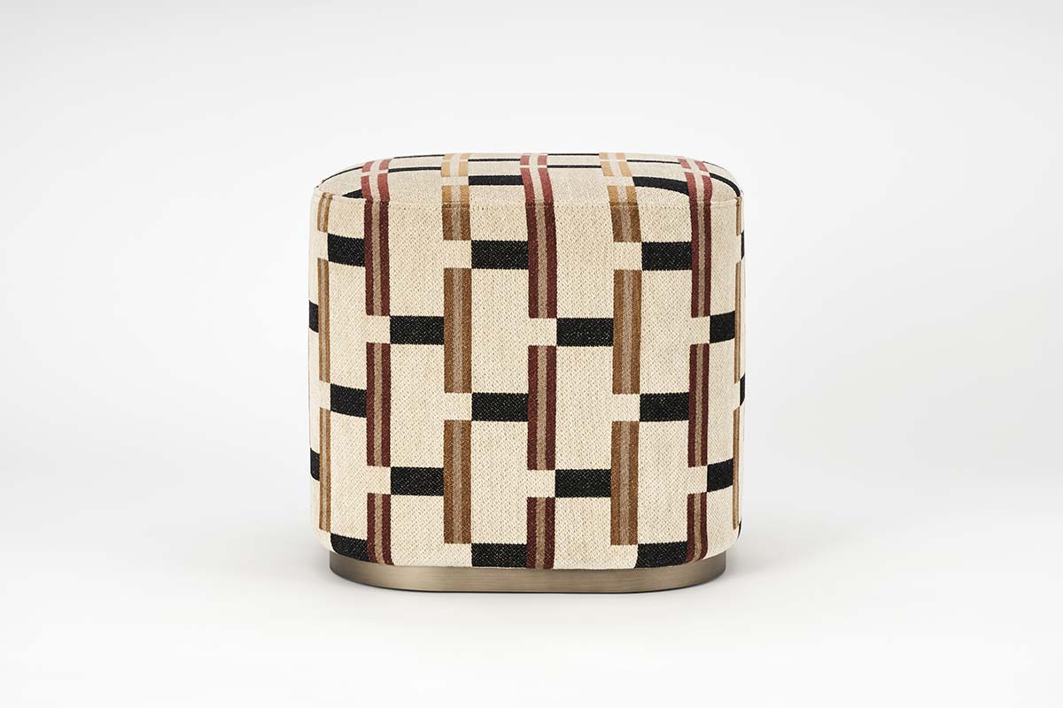 Ciro Aplomb by Uno Contract, Design Simone Ciarmoli & Miguel Queda