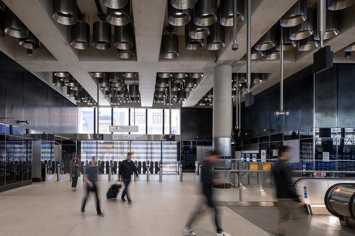 iGuzzini illumina Londra