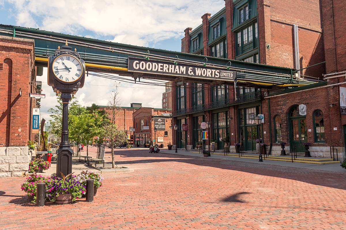 Distillery District, Toronto - Photo © Marc Bruxelle