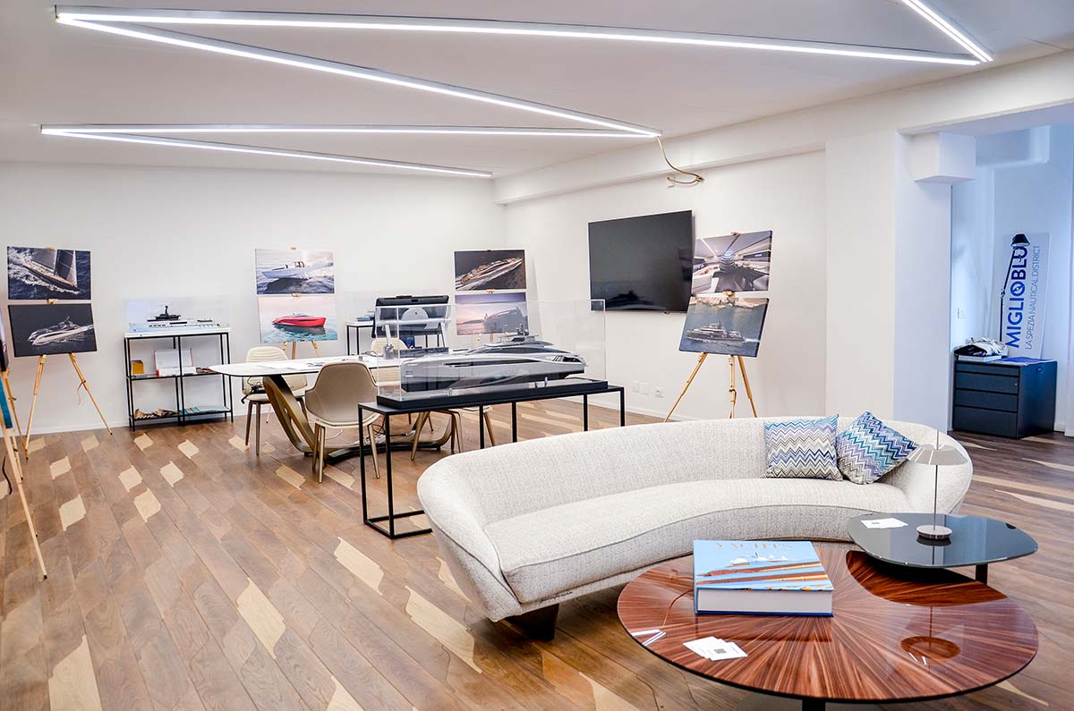 Pininfarina e De Simoni Yacht Design creano la prima boutique del mare