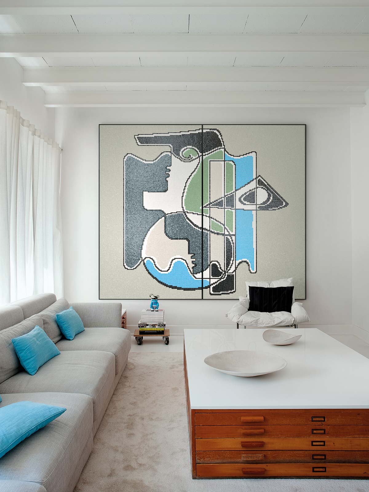 Erato by Bisazza, design Vincent Darré - Photo © Montse Garriga Grau