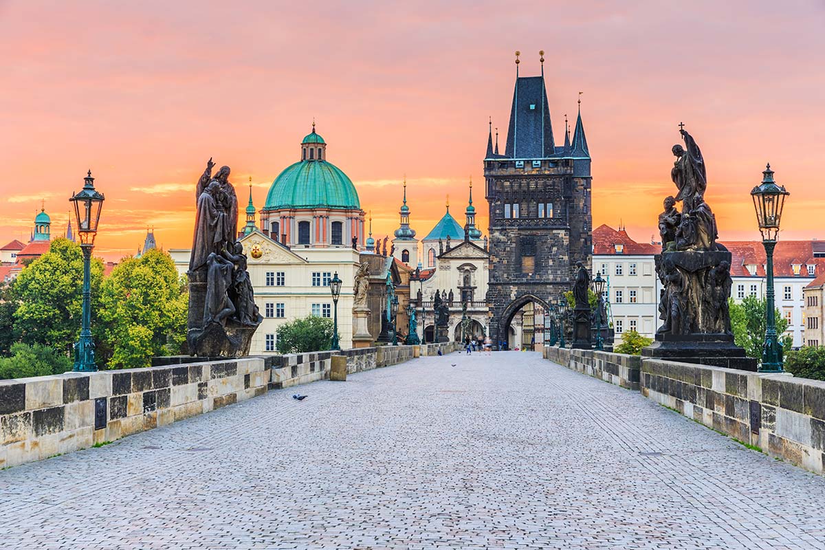 Charles Bridge & Old Town Tower, Prague - Photo © SCStock