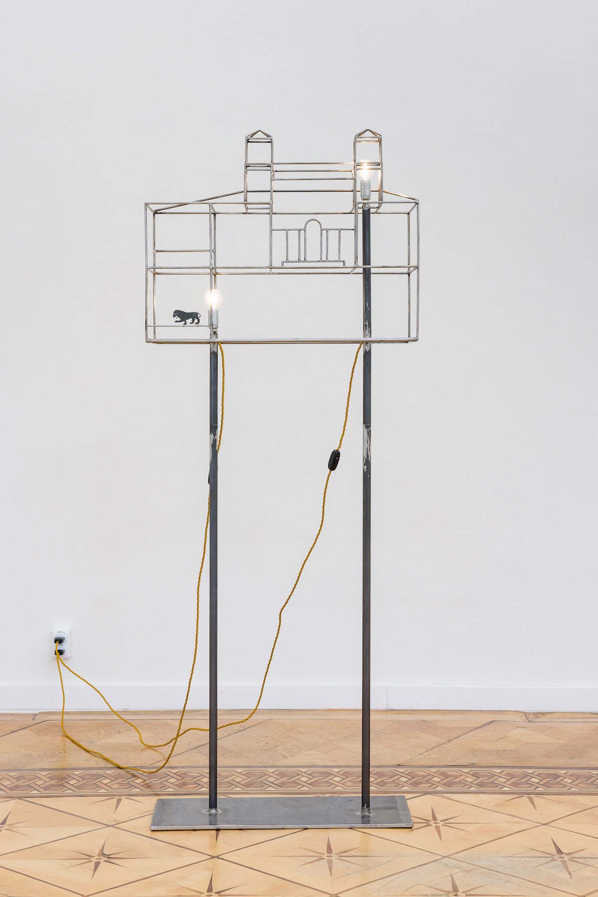 Lampe Médicis by Benoît Maire