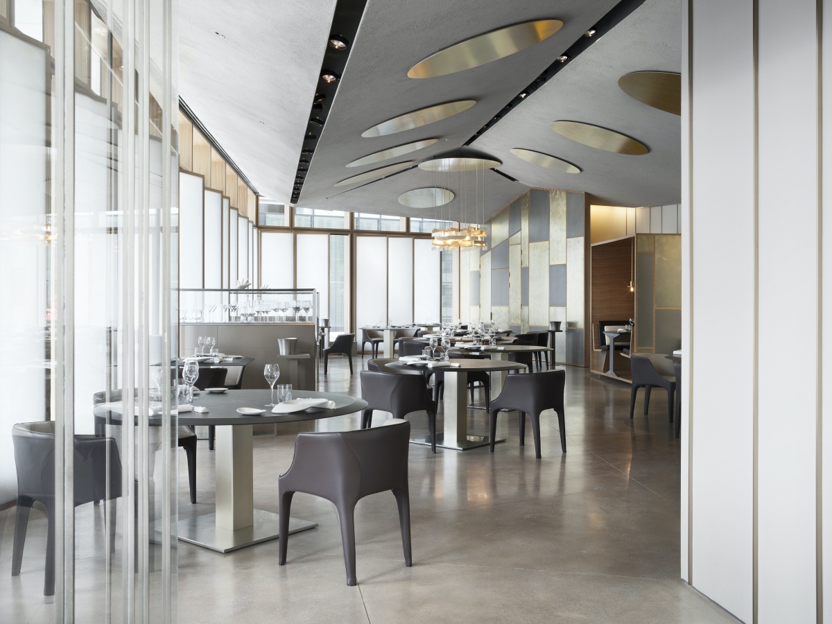 Ristorante Berton, Milan - Photo © Santi Caleca