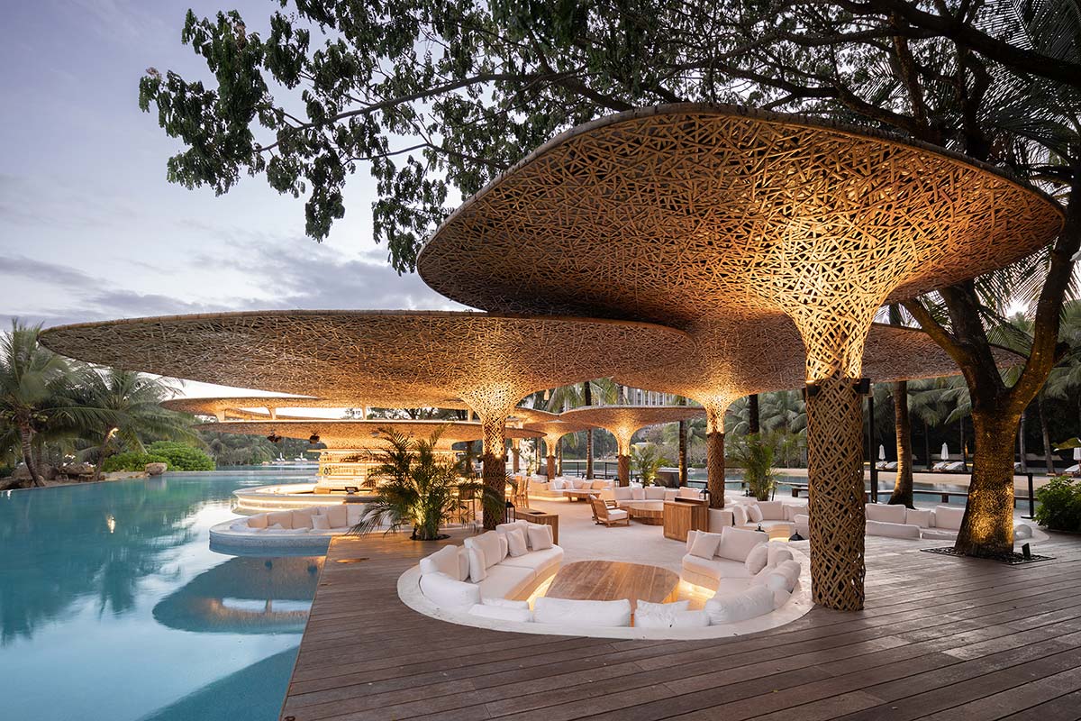 Il beach club cresce “Under the Tree”