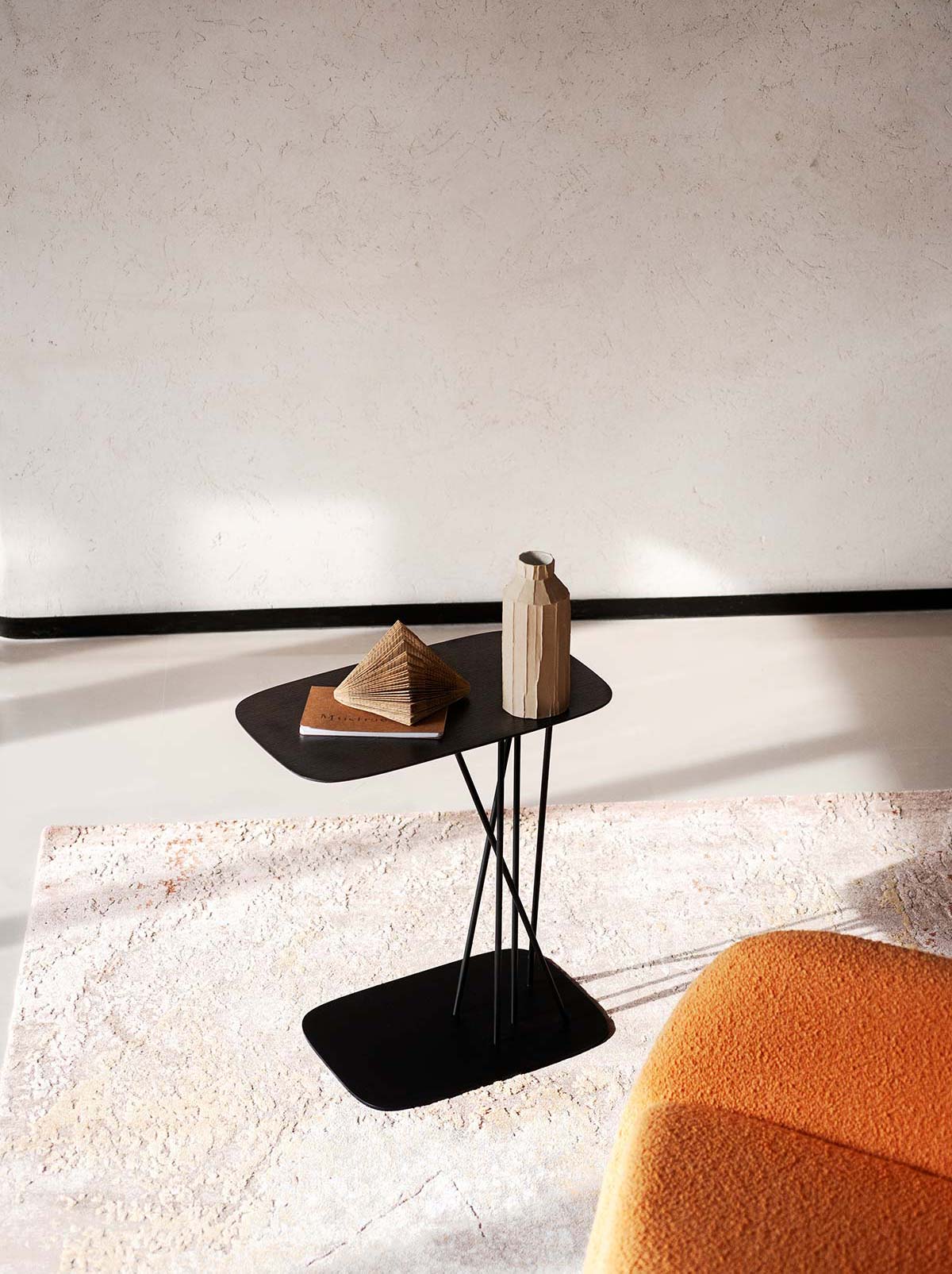 Mika by Bross, design Michael Schmidt