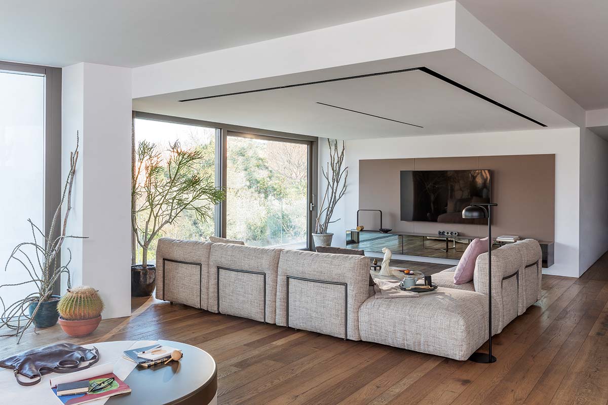 Fiocco by Flou, design Pinuccio Borgonovo