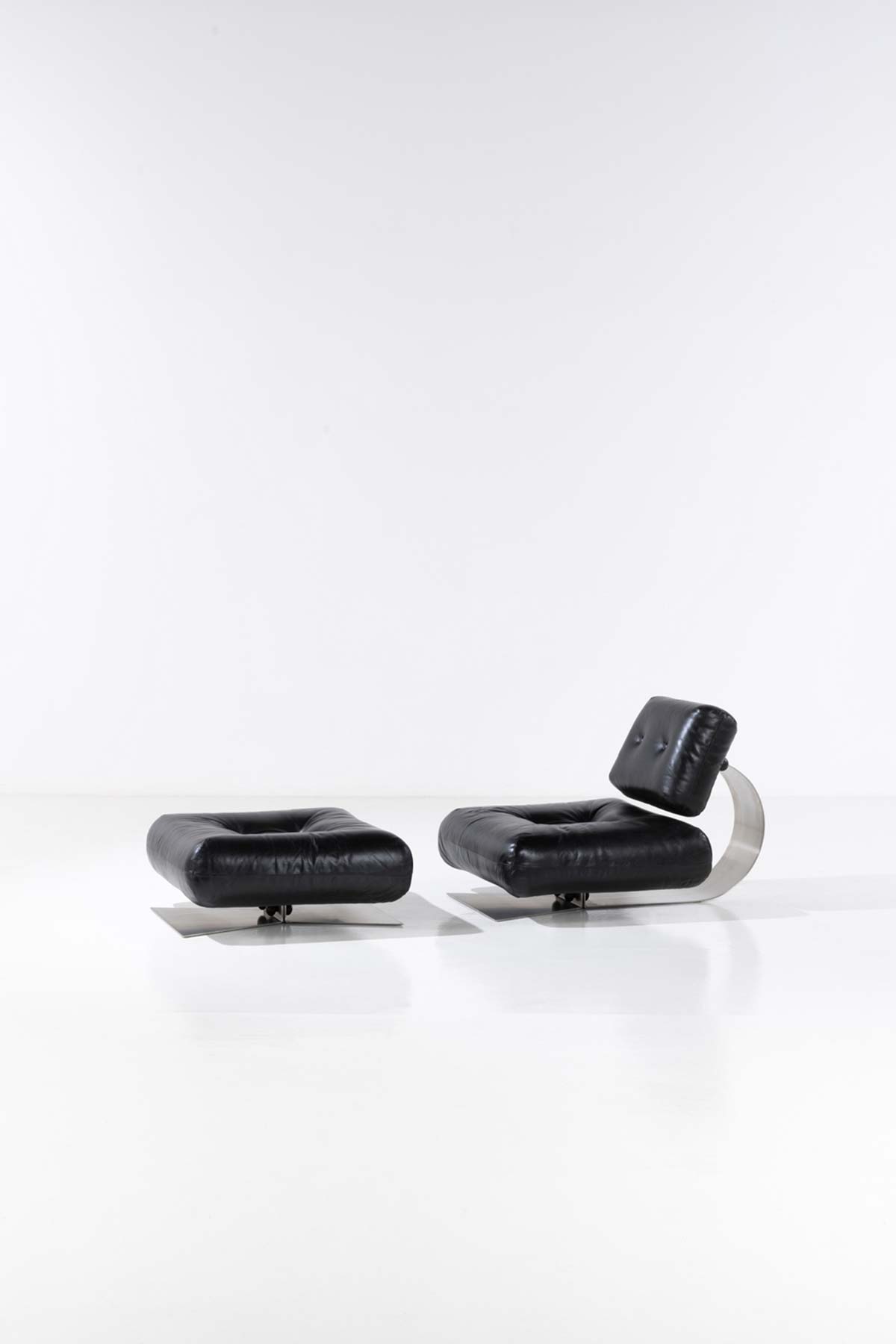 Alta by Oscar Niemeyer