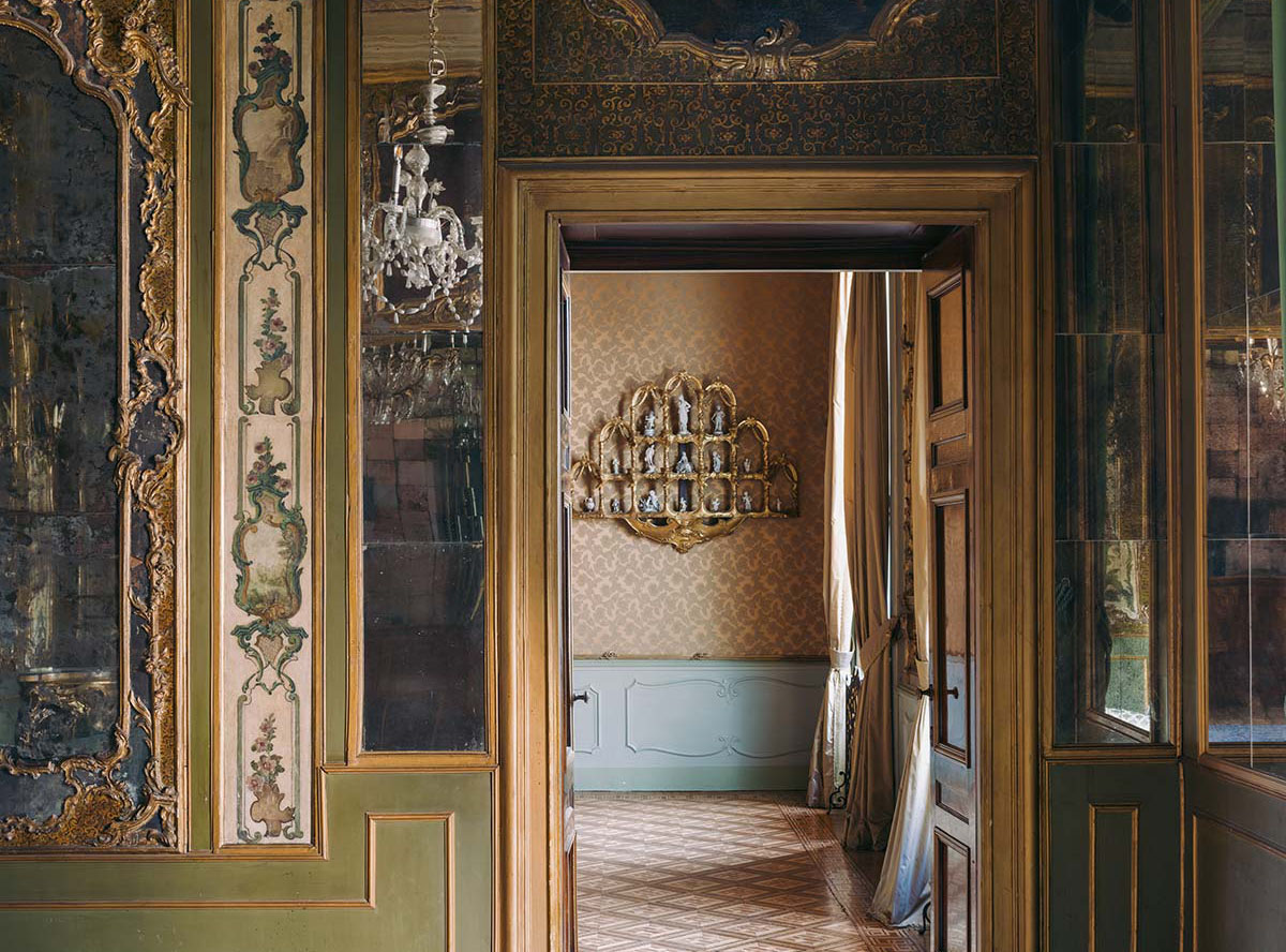 <p>Finely designed Italian spaces</p>