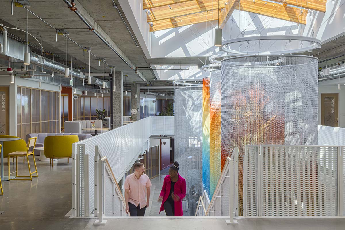 Kriskadecor, design DLR Group