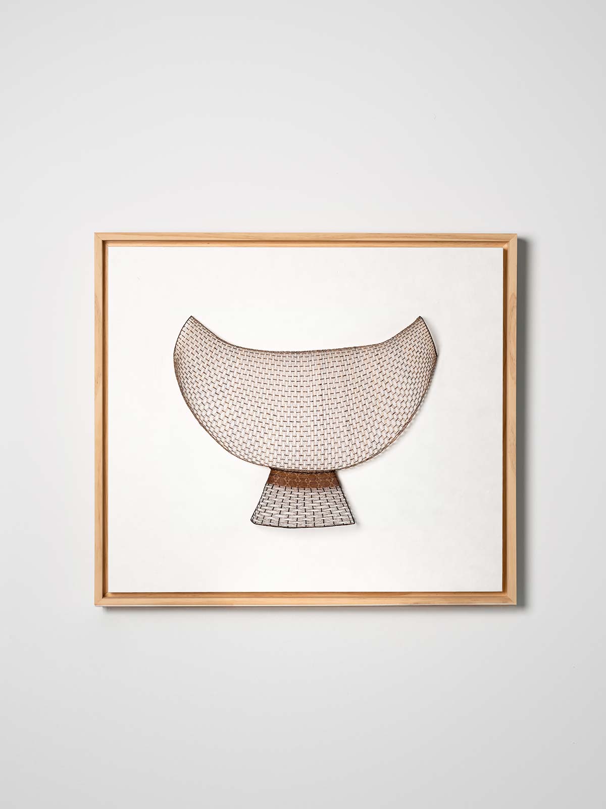 Crescent Moon by SOLUNA, design Dahye Jeong