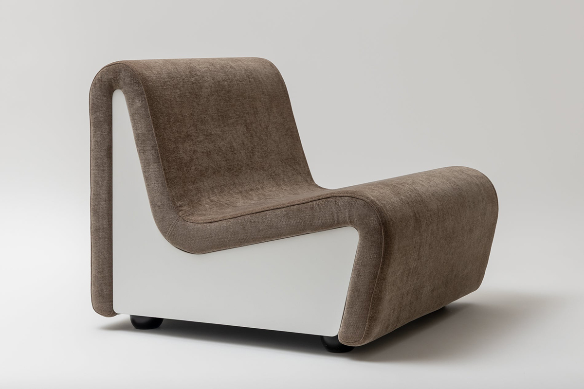 Dialogue by Mobilier National & Source Édition, design André Monpoix - Photo © Alexandra de Cossette