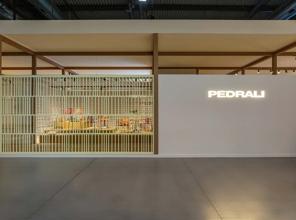 Pedrali: echi di un'architettura contemporanea