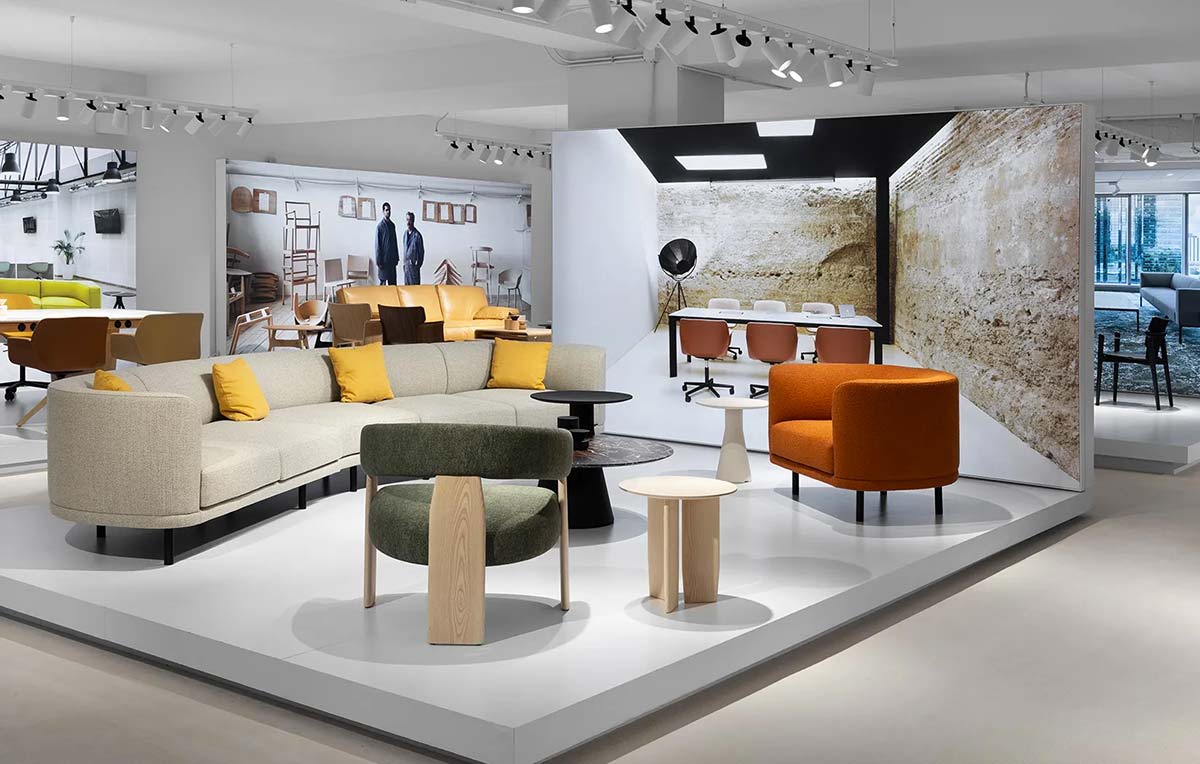 Showroom: Andreu World