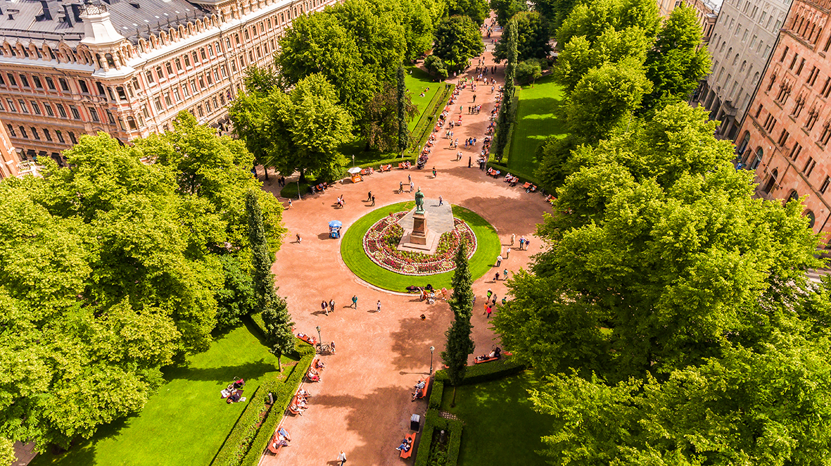 Esplanade Park, Helsinki - Photo © Tero Sivula