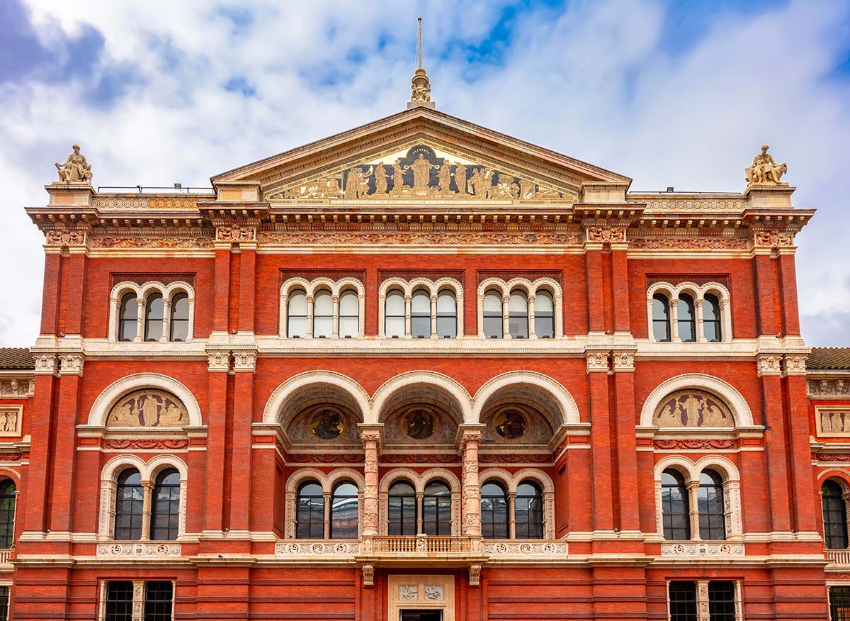 Victoria and Albert Museum, Londra - Photo © Mistervlad