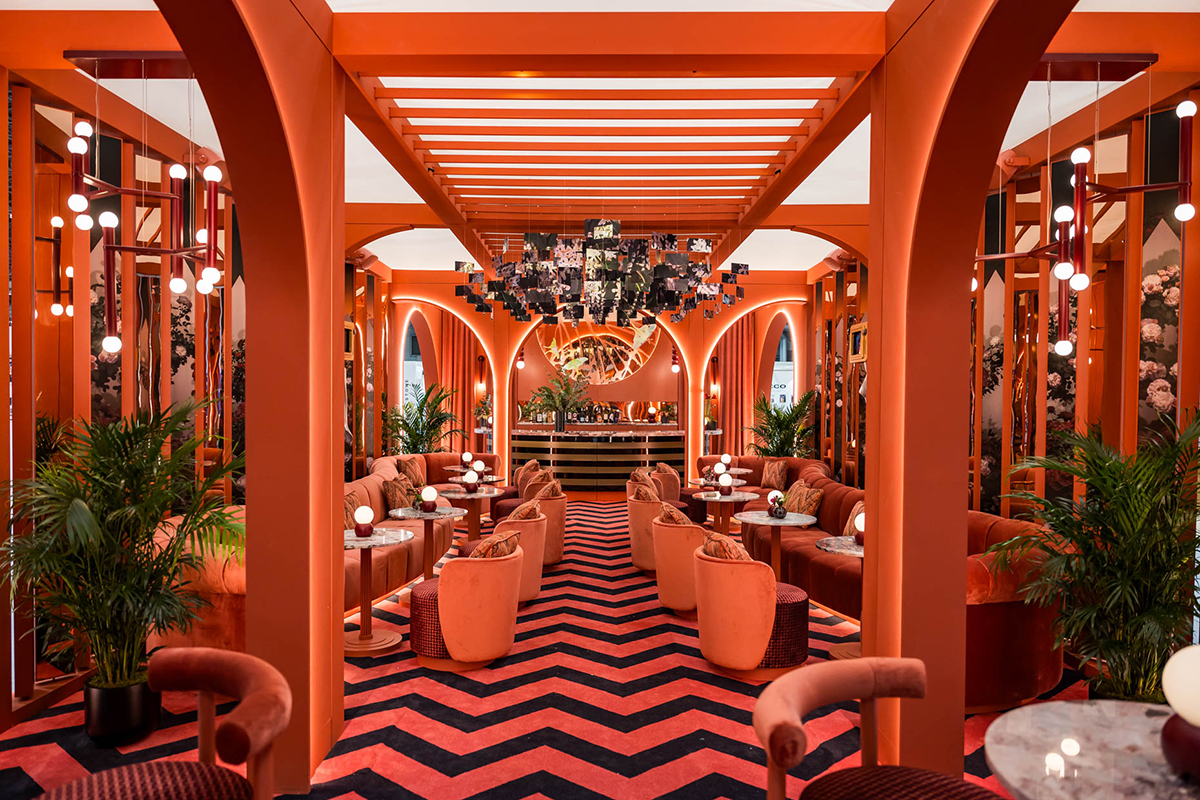 Midnight Garden by DesignAgency - Photo © Capshr