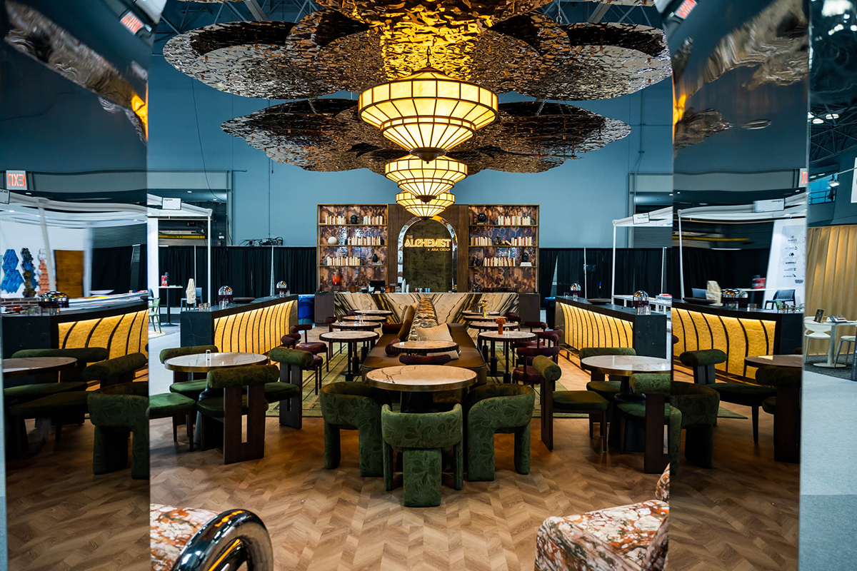 The Alchemist by Aria Group - Photo © Capshr
