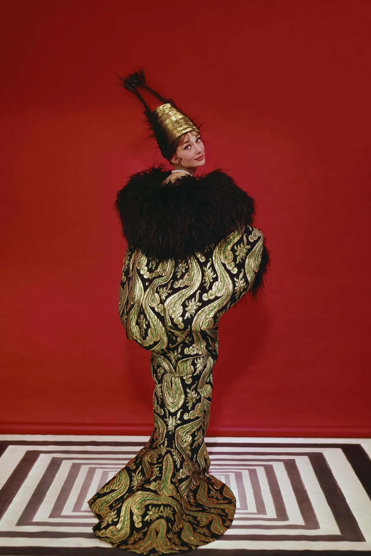 Audrey Hepburn in costume per My Fair Lady, 1963 Archivio Cecil Beaton - © Condé Nast