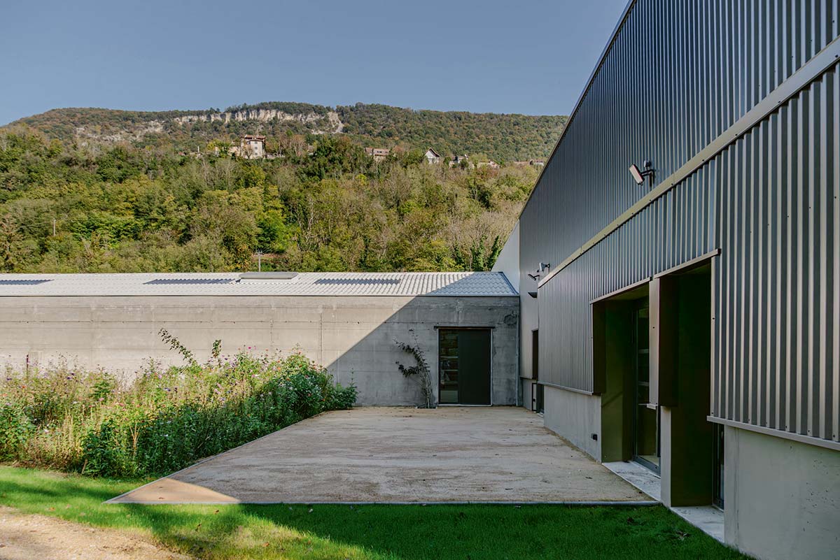 Ligne Roset Studio 1860 Montagnieu, France