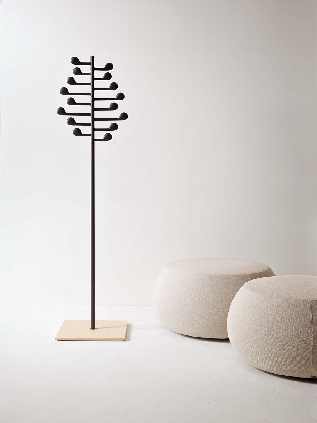Song by Arper, design Lievore Altherr Molina