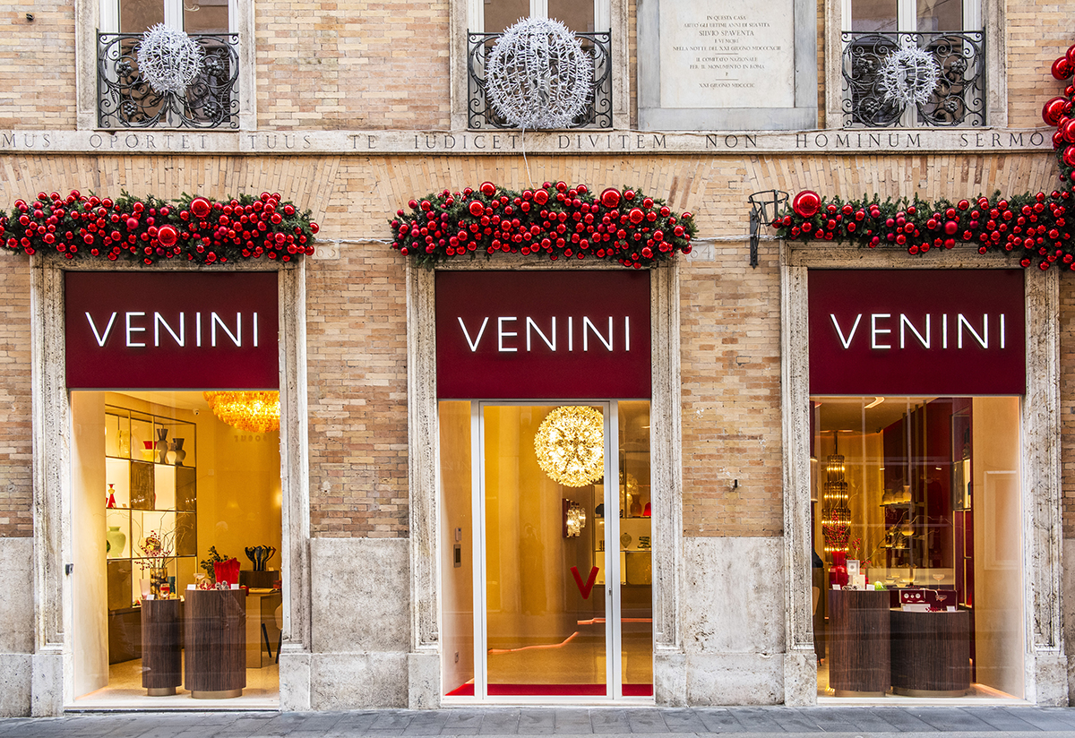 Venini a Roma