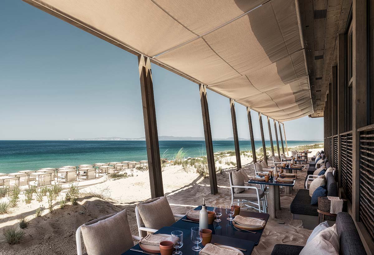 JNĉQUOI Beach Club, Comporta, Portugal - Photo © courtesy of JNcQUOI