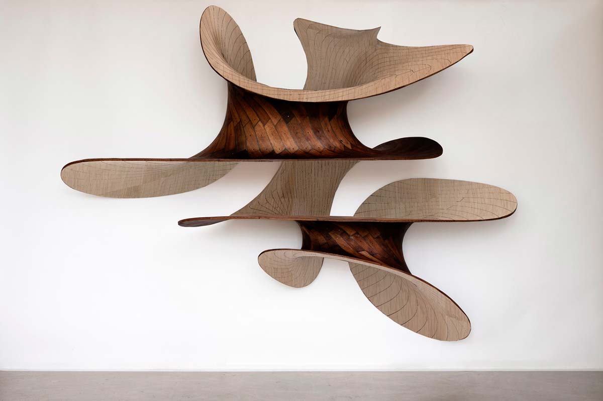 Ply Loop Shelf (Wall), design Joris Laarman