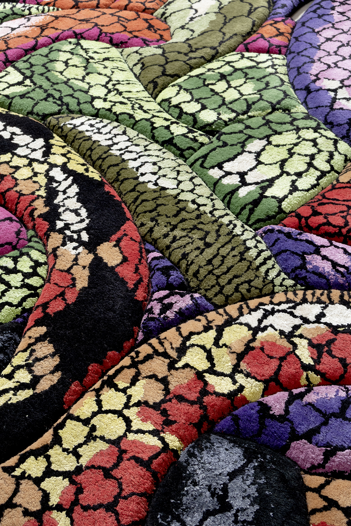 Rienda ri Tsariwile, Woven Forms II by Amini, design by Rich Mnisi