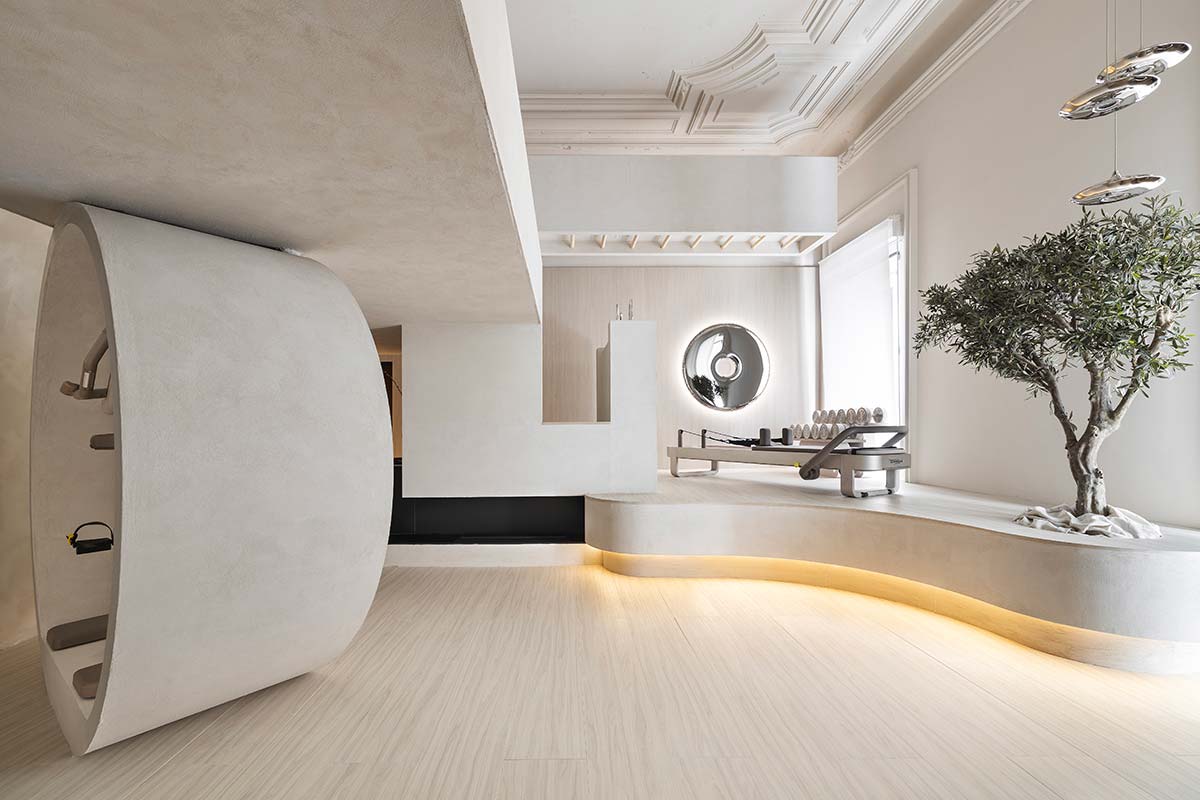 Espacio Technogym – Loft "SAND STONE Arquitectura para el cuerpo"