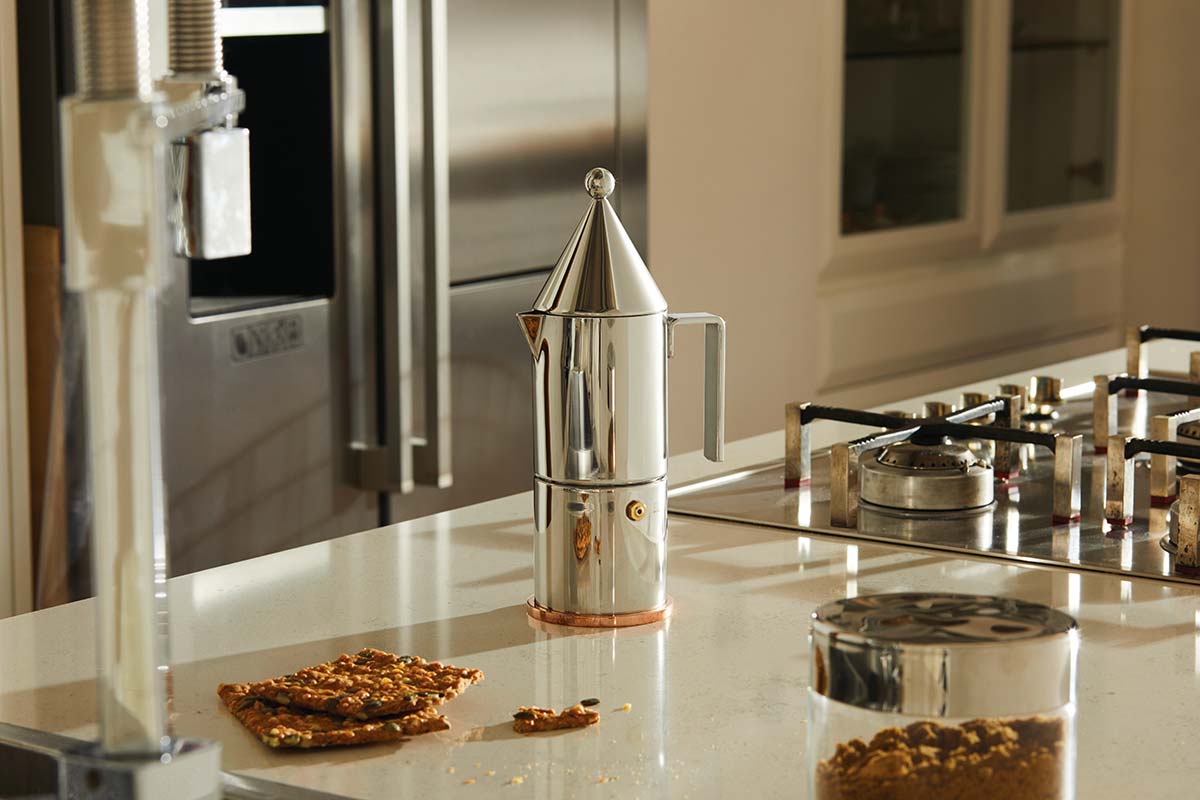 La conica by Alessi, design Aldo Rossi - Photo © Aldo Rossi
